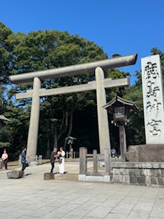 �����_��